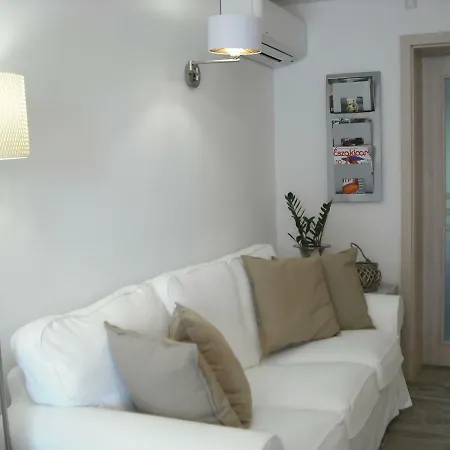 펜션 Levendula Nyaralo 초팍