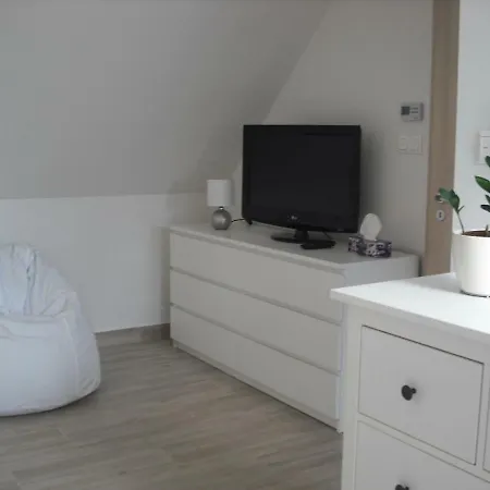 펜션 Levendula Nyaralo