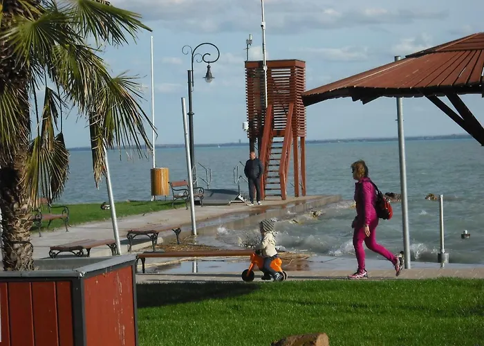 Levendula Nyaralo Case de vacanță